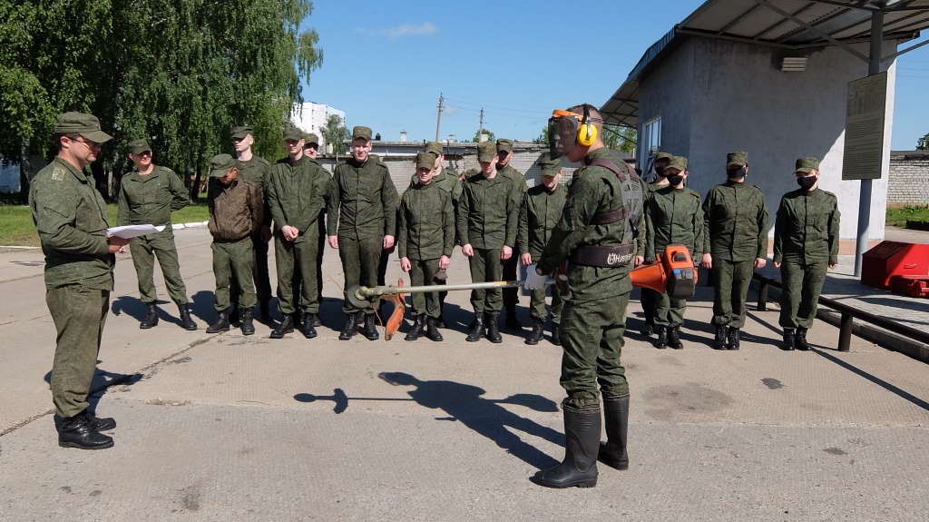 Безопасность войск. Зенитный ракетный полк (в/ч 40218). 933 Зенитно-ракетный полк Миллерово. 301 Зенитный ракетный полк Никополь. Войсковая часть 3748.