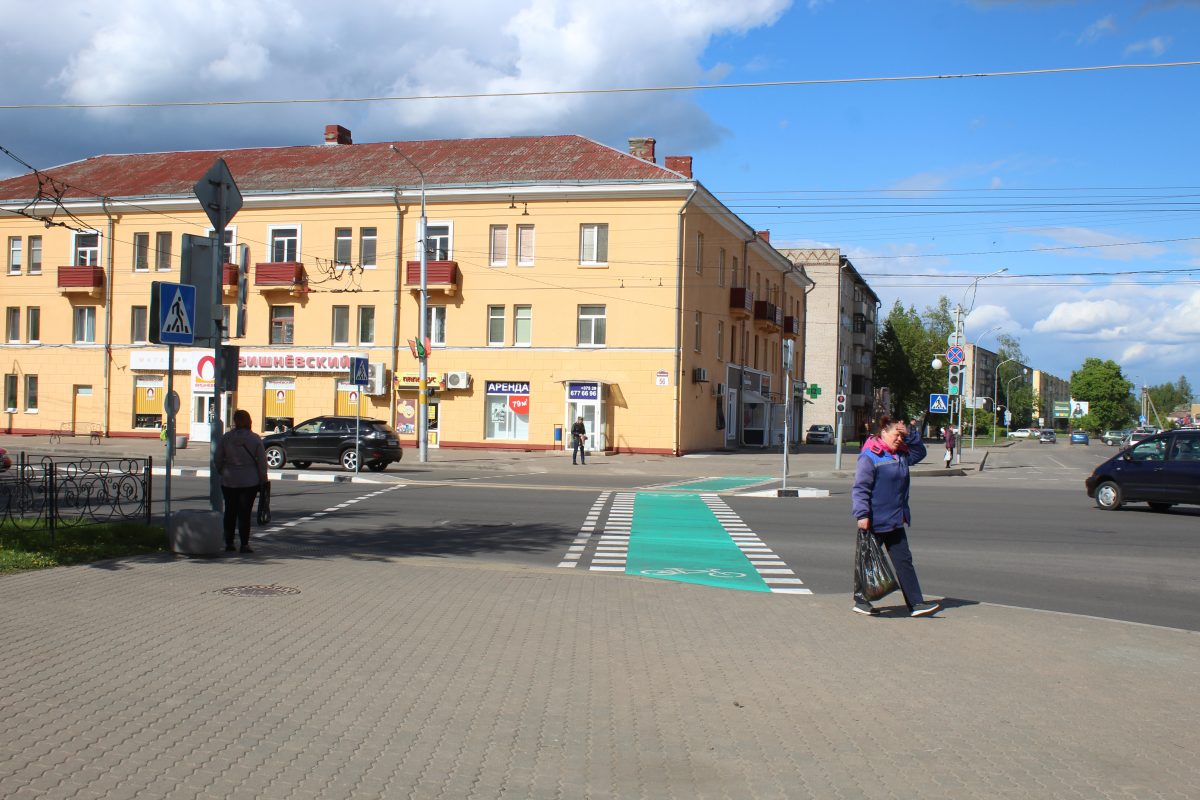 Больше света и красок. Продолжаем следить за работой ЖКХ в городе Бобруйск  - Новости - Городские новости