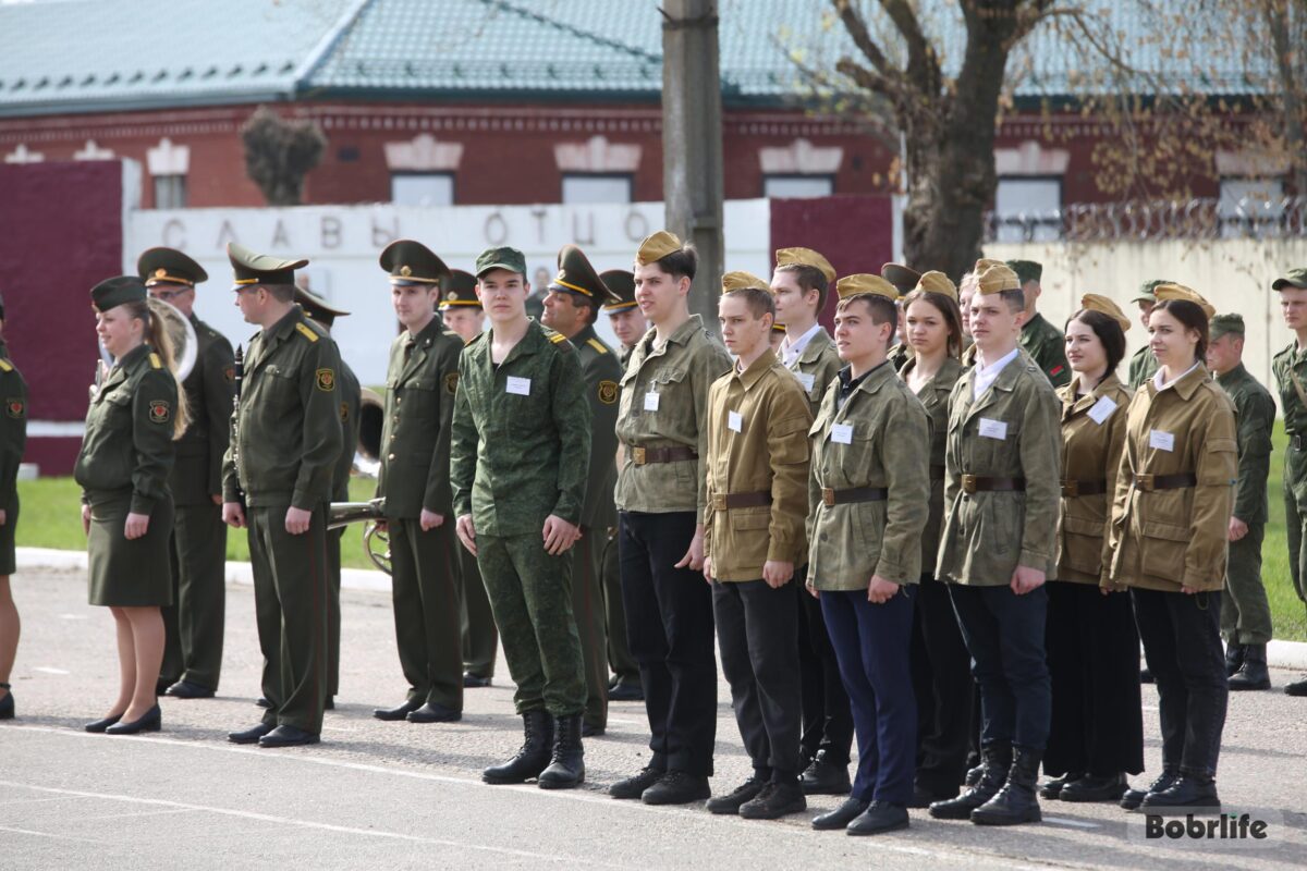 Городской этап военно-патриотической игры «Орленок» состоялся в 147-м  зенитном ракетном полку Бобруйск - Новости - Городские новости