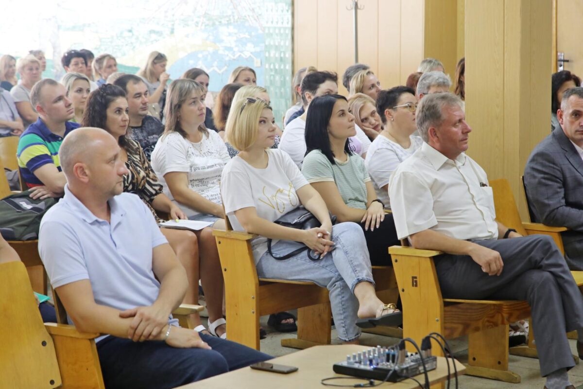 Живой диалог. Единый день информирования прошел в трудовых коллективах  Бобруйска Бобруйск - Новости - Городские новости