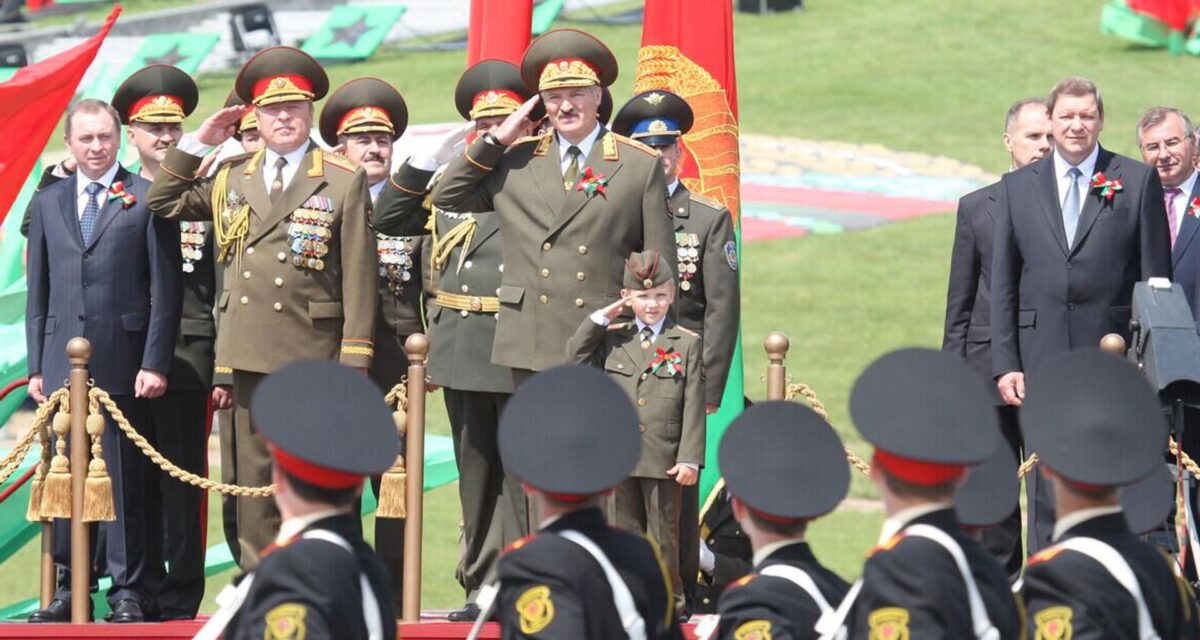 В памятную дату 3 июля Минск принимает военный парад. Старт запланирован на 9:00