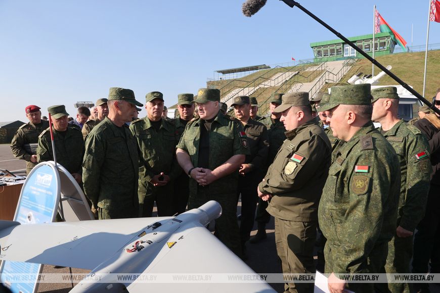 Какие разработки беспилотников показали Лукашенко. Госкомвоенпром раскрыл подробности