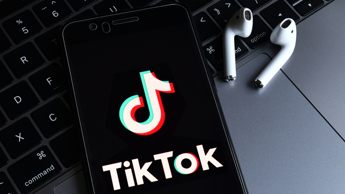 YouTube — самый массовый, TikTok — самый популярный. Минсвязи о предпочтениях белорусов в интернете